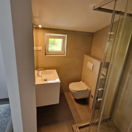 Apartment Bliss For Family And Friends