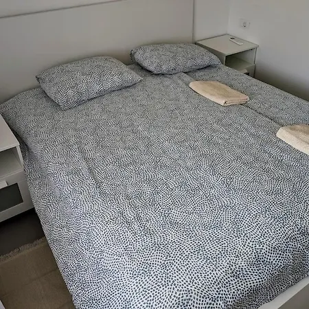 Apartment Bliss For Family And Friends *