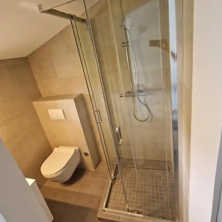 Apartment Bliss For Family And Friends *